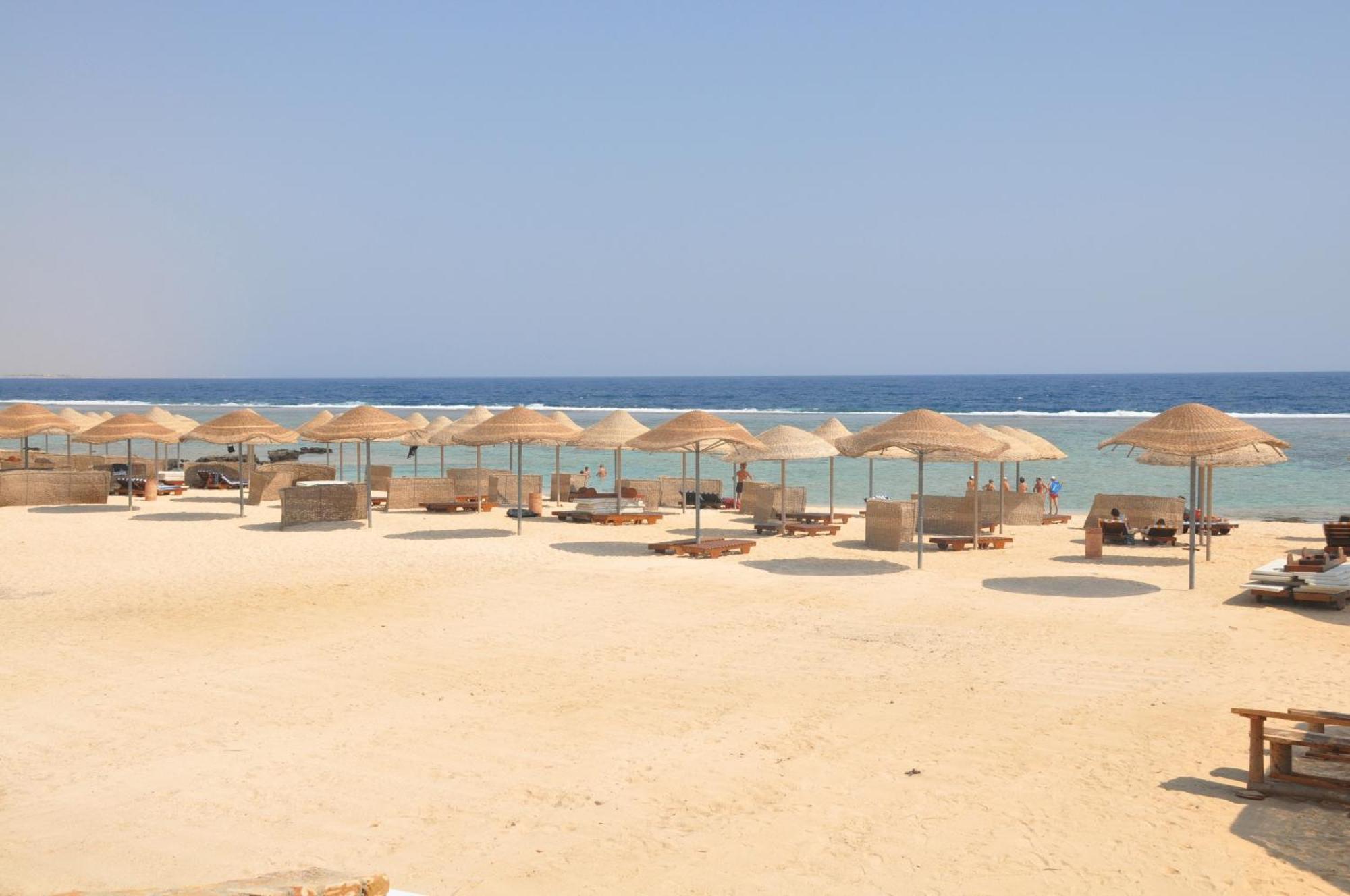 Onatti Beach Resort El Qoseir Esterno foto