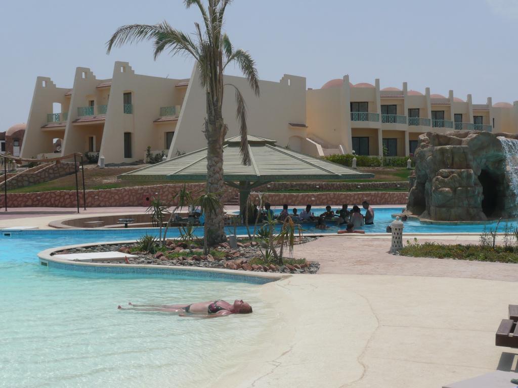 Onatti Beach Resort El Qoseir Esterno foto