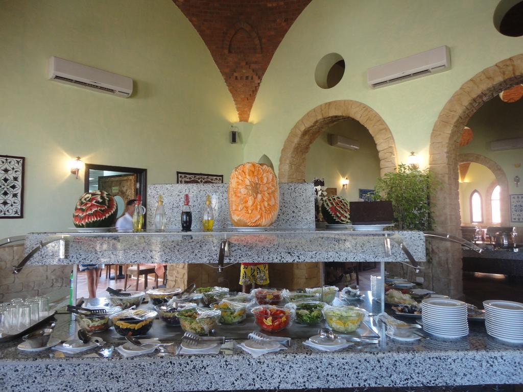 Onatti Beach Resort El Qoseir Esterno foto