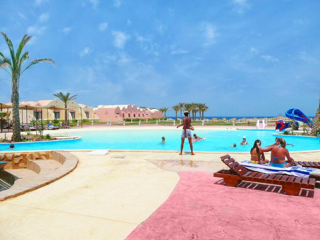 Onatti Beach Resort El Qoseir Esterno foto
